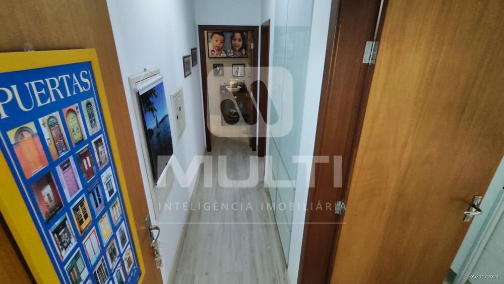 Casa de Condomínio à venda com 3 quartos, 245m² - Foto 13