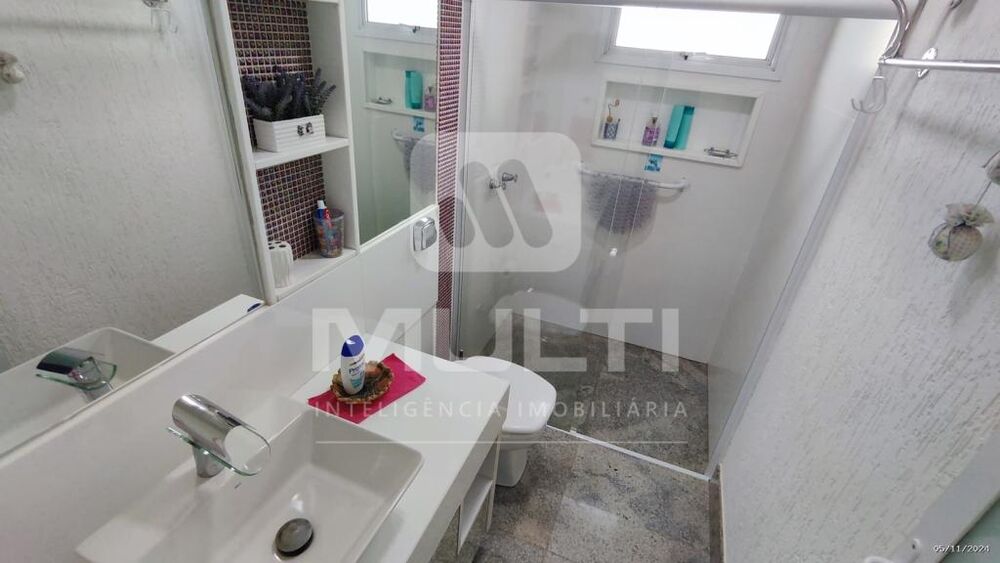 Casa de Condomínio à venda com 3 quartos, 245m² - Foto 16