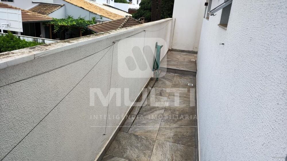 Casa de Condomínio à venda com 3 quartos, 245m² - Foto 23