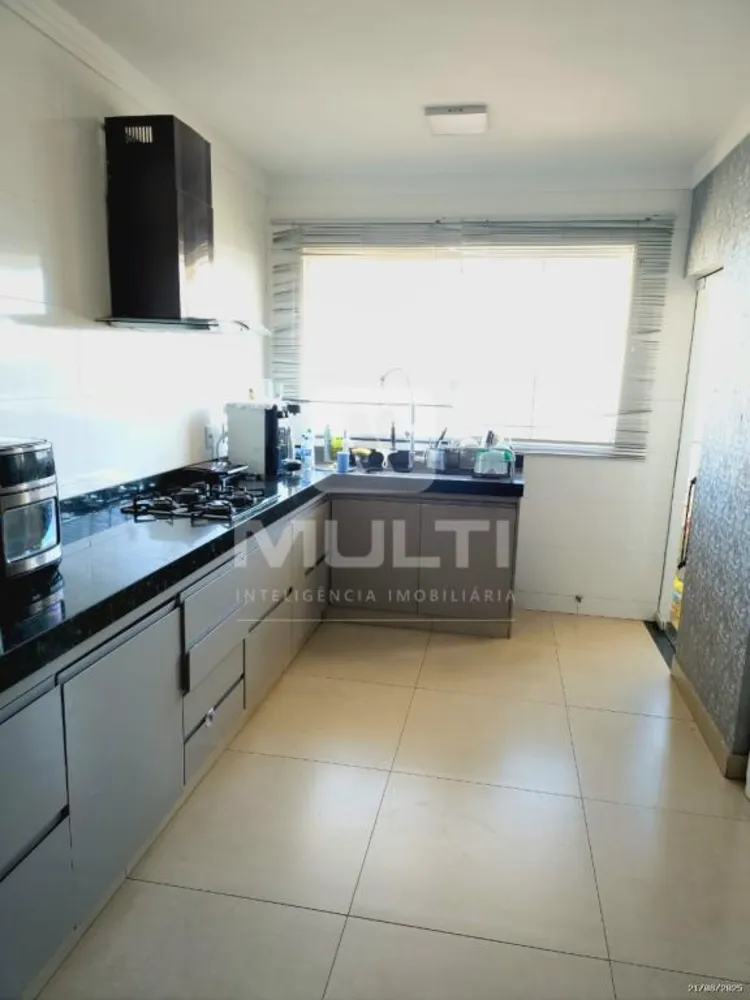 Cobertura, 3 quartos, 170 m² - Foto 4