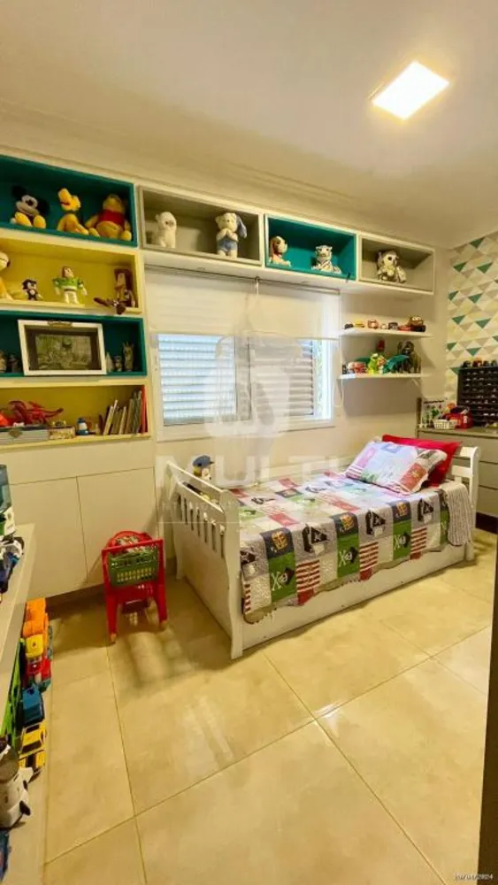 Casa, 3 quartos, 220 m² - Foto 4