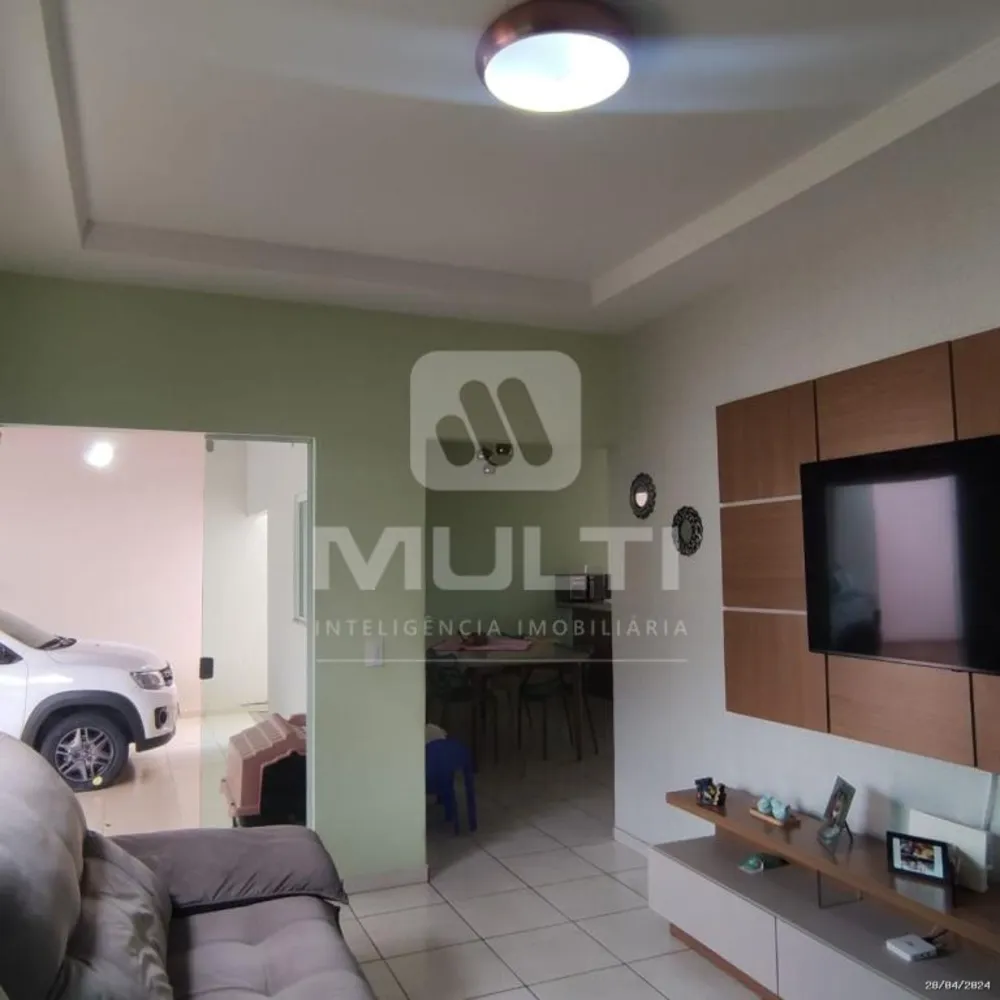Casa, 3 quartos, 172 m² - Foto 1