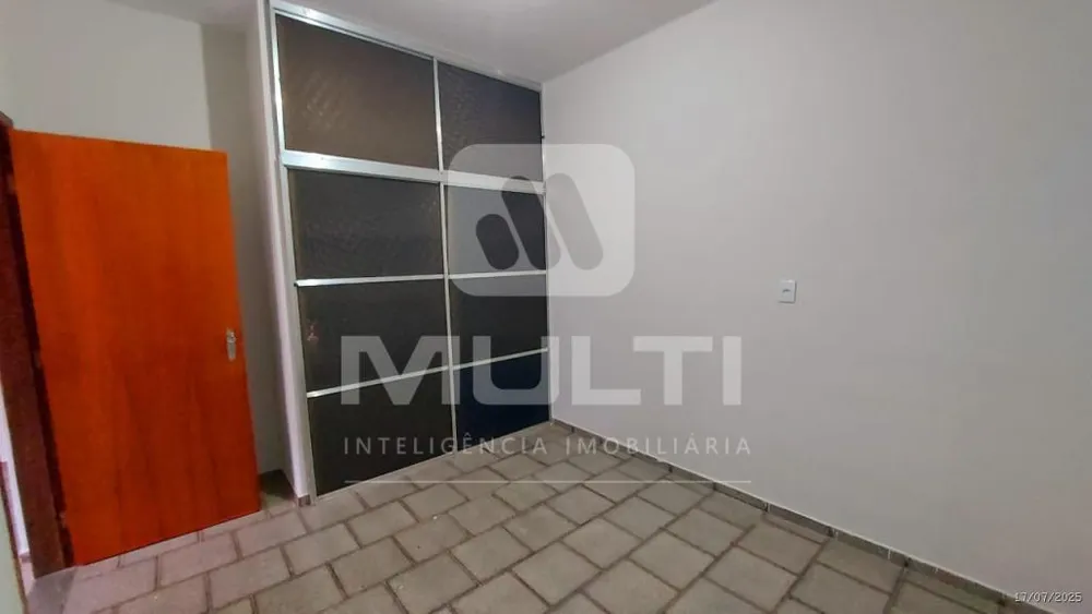 Casa, 3 quartos, 172 m² - Foto 2