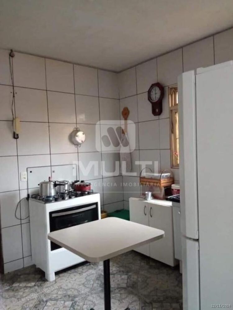 Casa, 3 quartos, 70 m² - Foto 2