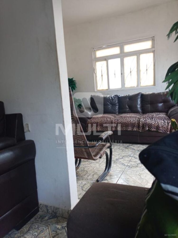 Casa, 3 quartos, 70 m² - Foto 1