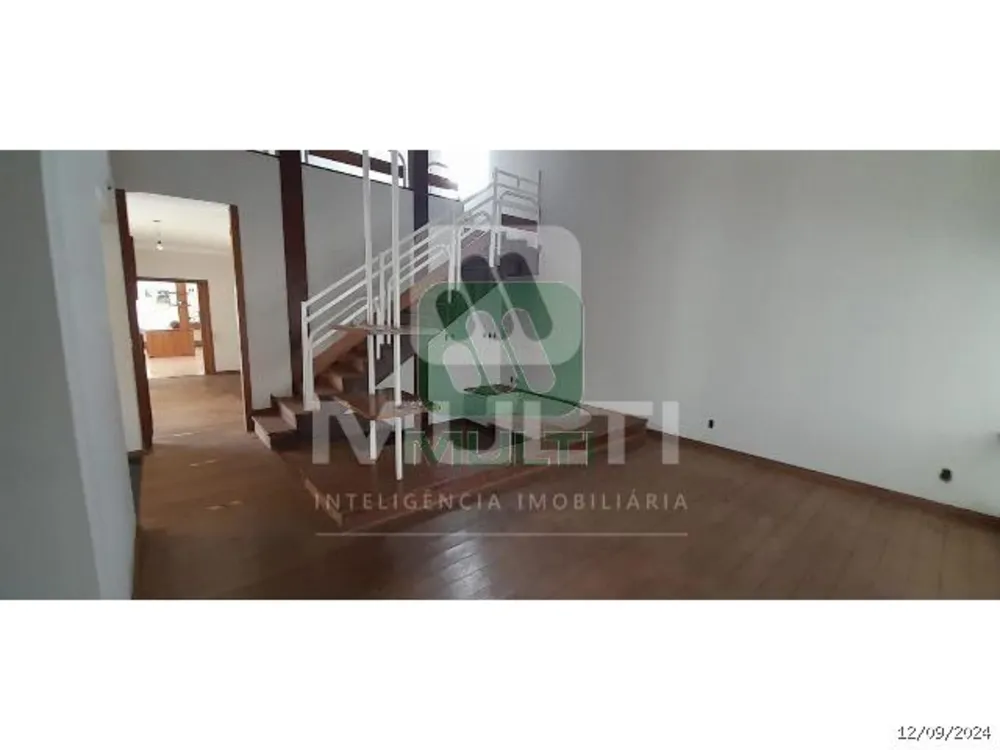 Casa, 7 quartos, 700 m² - Foto 1