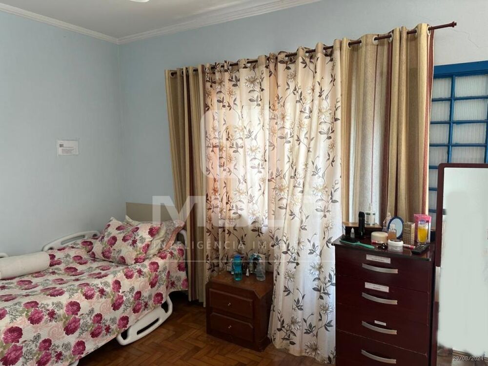 Casa, 5 quartos, 204 m² - Foto 7