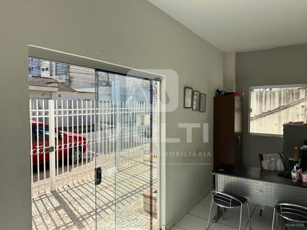Casa, 5 quartos, 204 m² - Foto 3