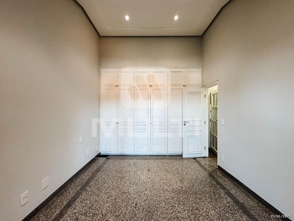 Casa, 5 quartos, 439 m² - Foto 2
