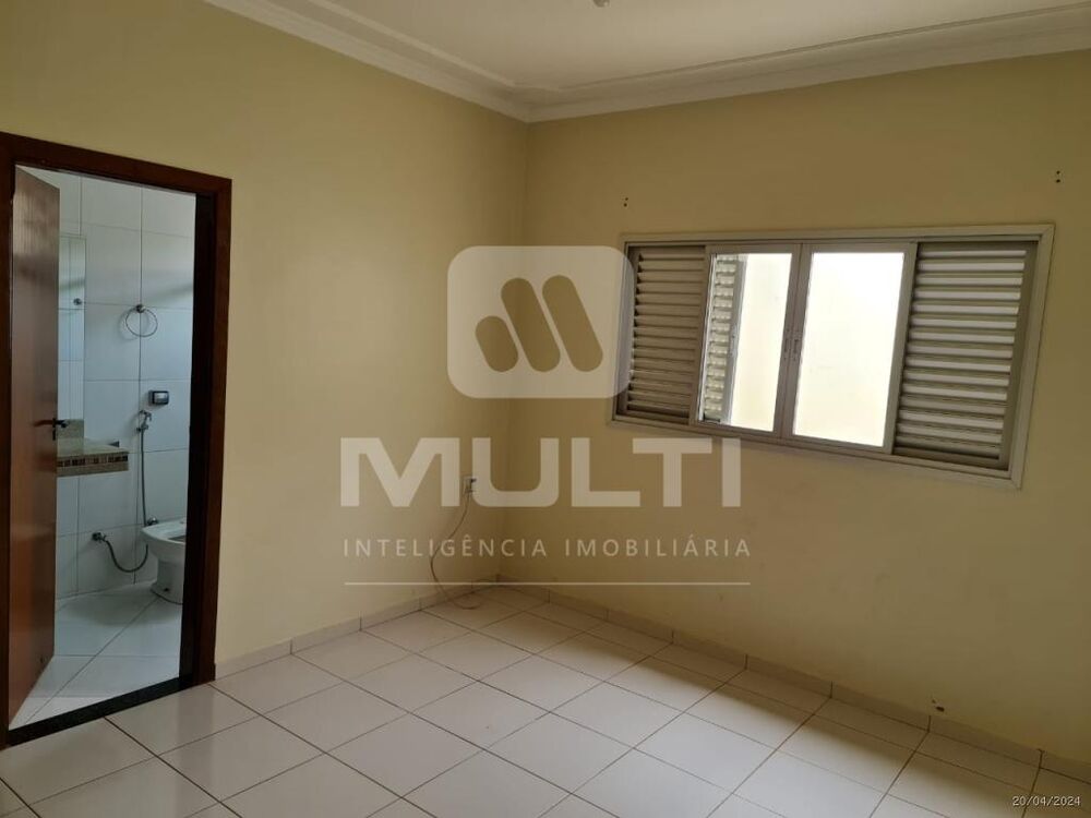 Casa, 3 quartos, 164 m² - Foto 6
