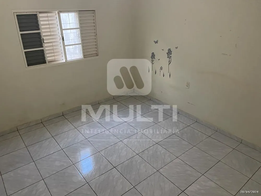 Casa, 3 quartos, 221 m² - Foto 10