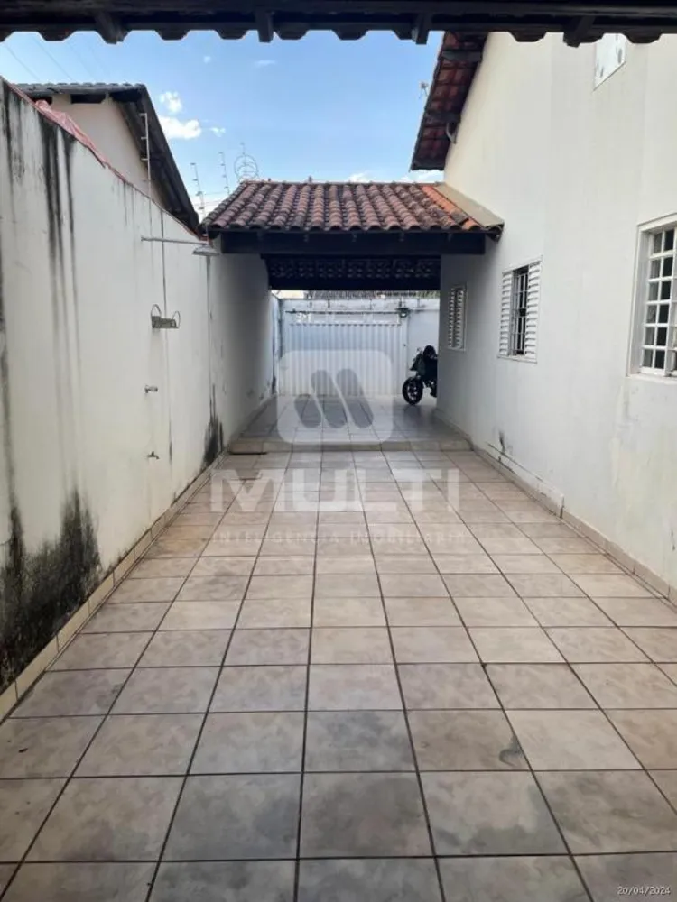 Casa, 3 quartos, 221 m² - Foto 4
