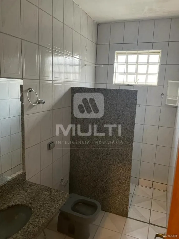 Casa, 3 quartos, 221 m² - Foto 9