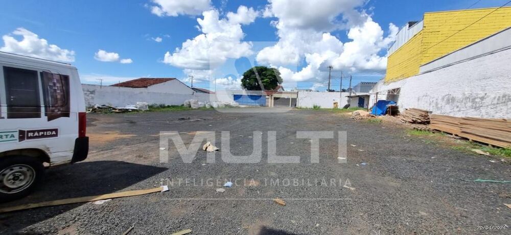 Casa, 1 quarto, 1120 m² - Foto 3