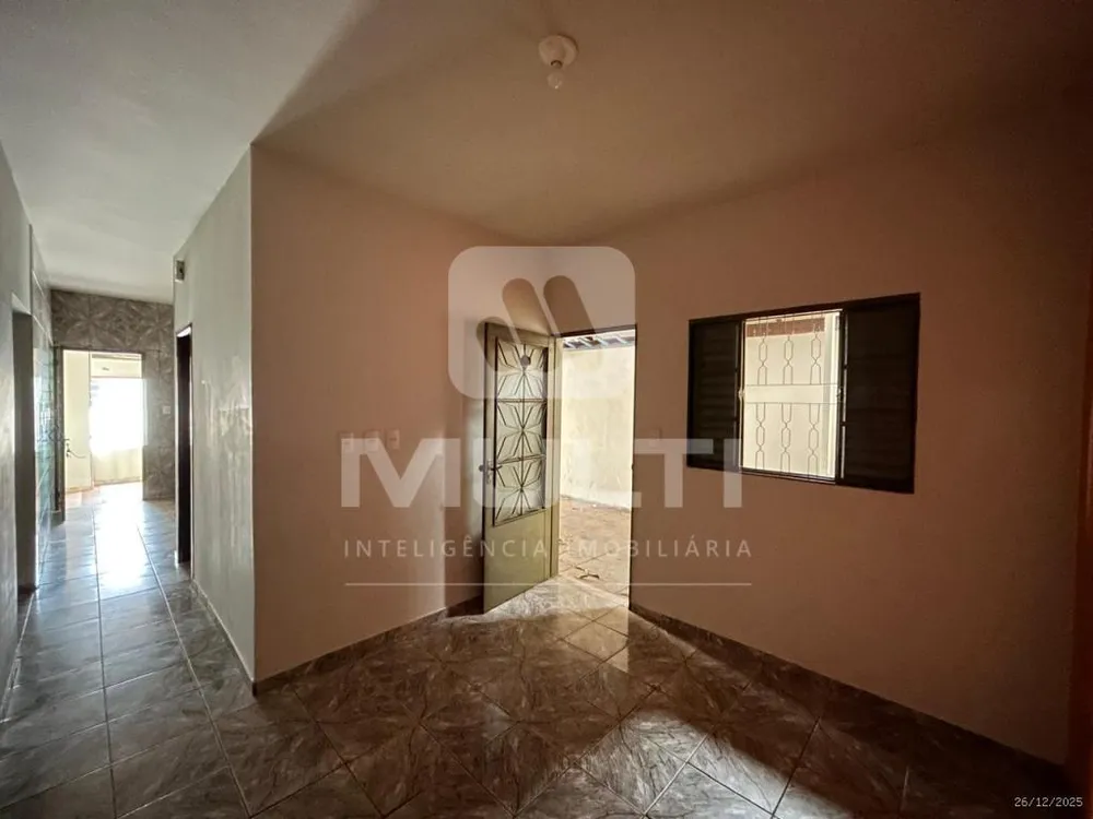 Casa, 3 quartos, 185 m² - Foto 3