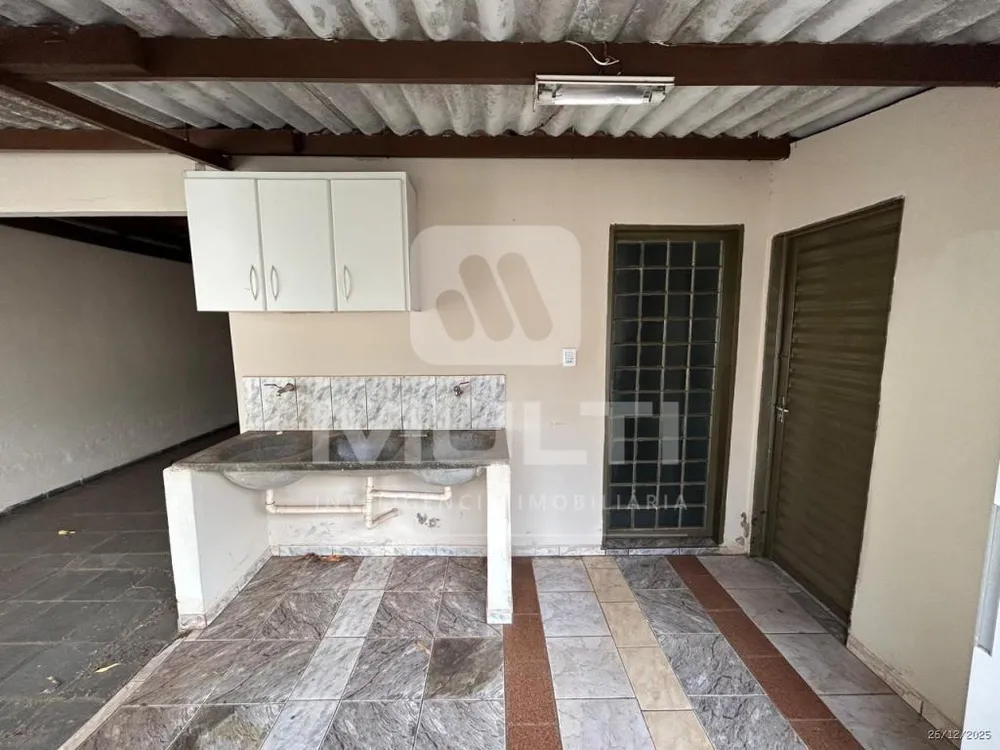 Casa, 3 quartos, 185 m² - Foto 2