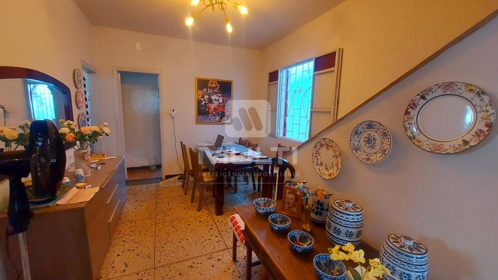 Casa, 8 quartos, 351 m² - Foto 1