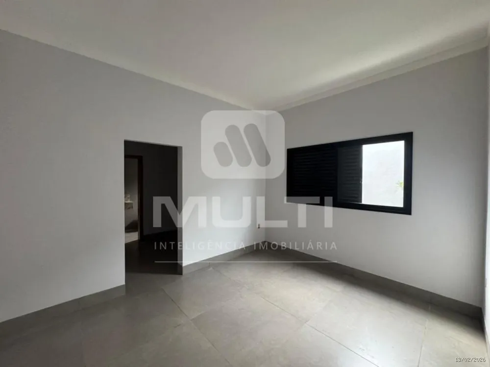 Casa, 3 quartos, 171 m² - Foto 1