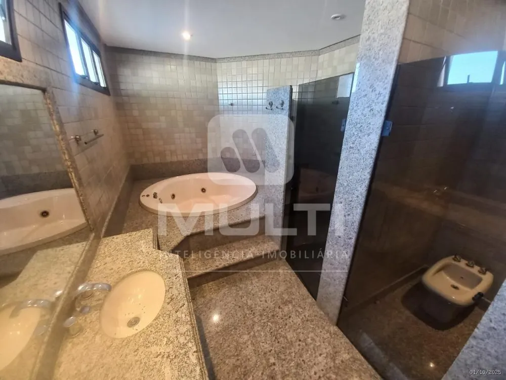 Casa, 3 quartos, 378 m² - Foto 8