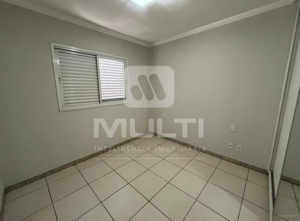 Apartamento, 3 quartos, 83 m² - Foto 2