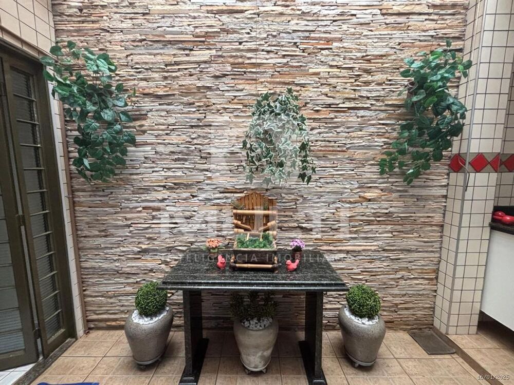 Casa, 4 quartos, 238 m² - Foto 18