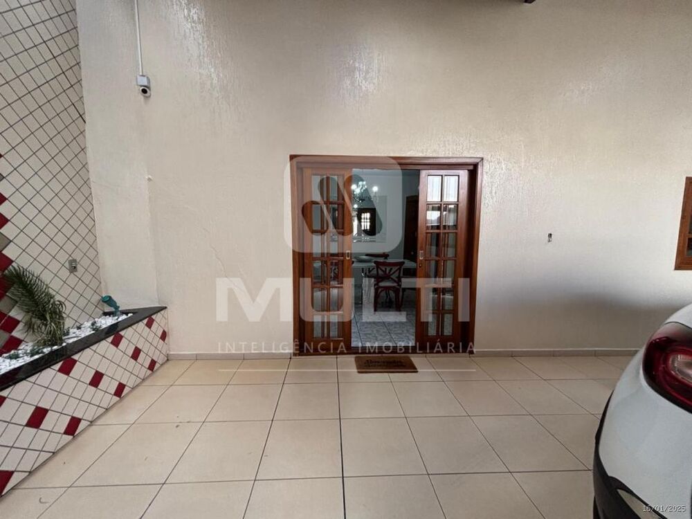 Casa, 4 quartos, 238 m² - Foto 13