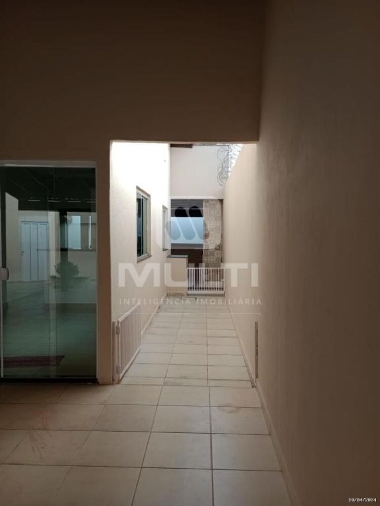 Casa, 3 quartos, 220 m² - Foto 15