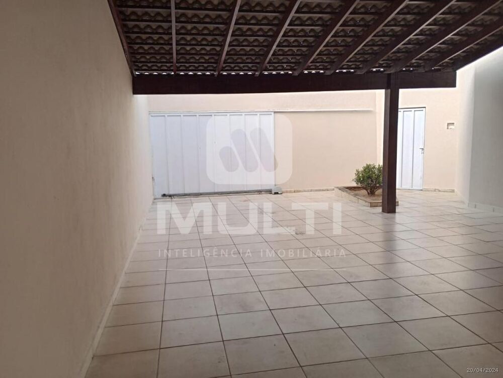 Casa, 3 quartos, 220 m² - Foto 13