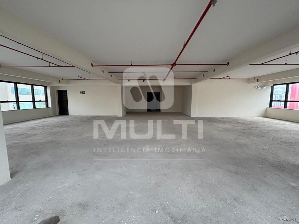 Sala-Conjunto, 211 m² - Foto 2