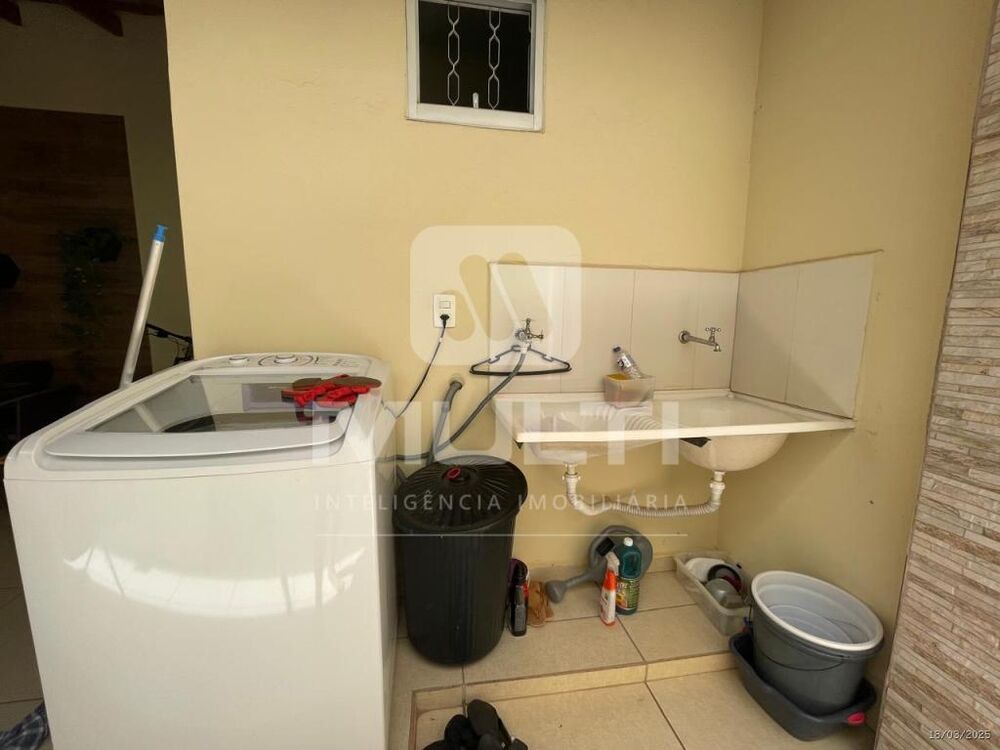 Casa, 3 quartos, 235 m² - Foto 21