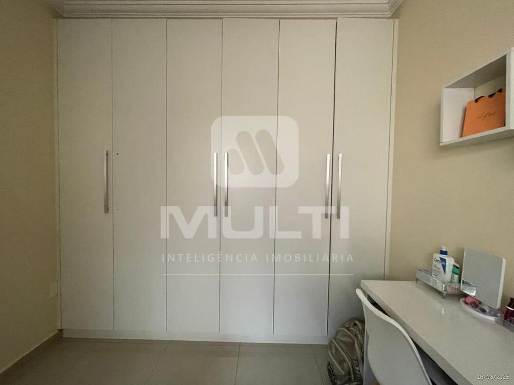 Casa, 3 quartos, 235 m² - Foto 9