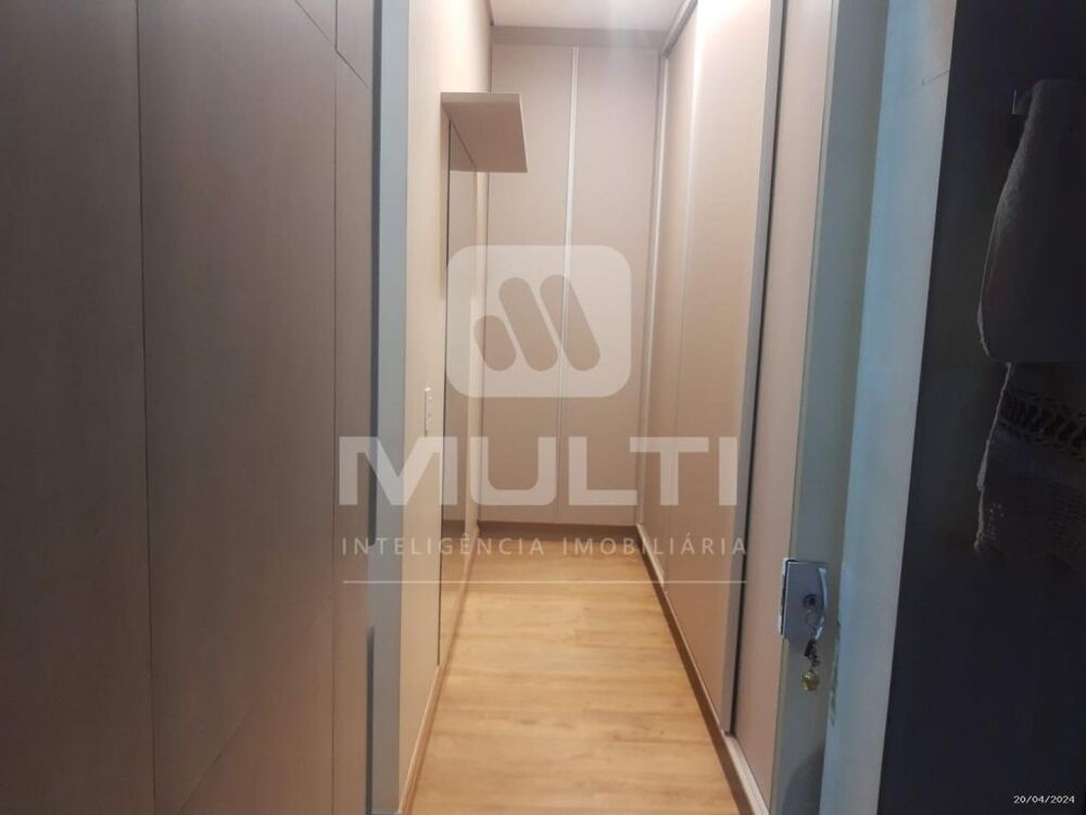 Casa, 4 quartos, 242 m² - Foto 20