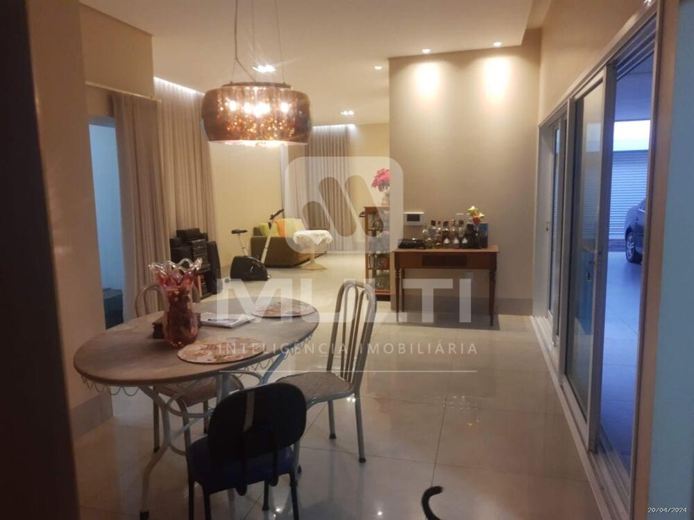 Casa, 4 quartos, 242 m² - Foto 15