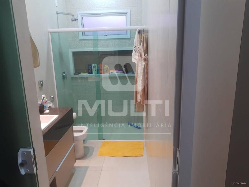 Casa, 4 quartos, 242 m² - Foto 22