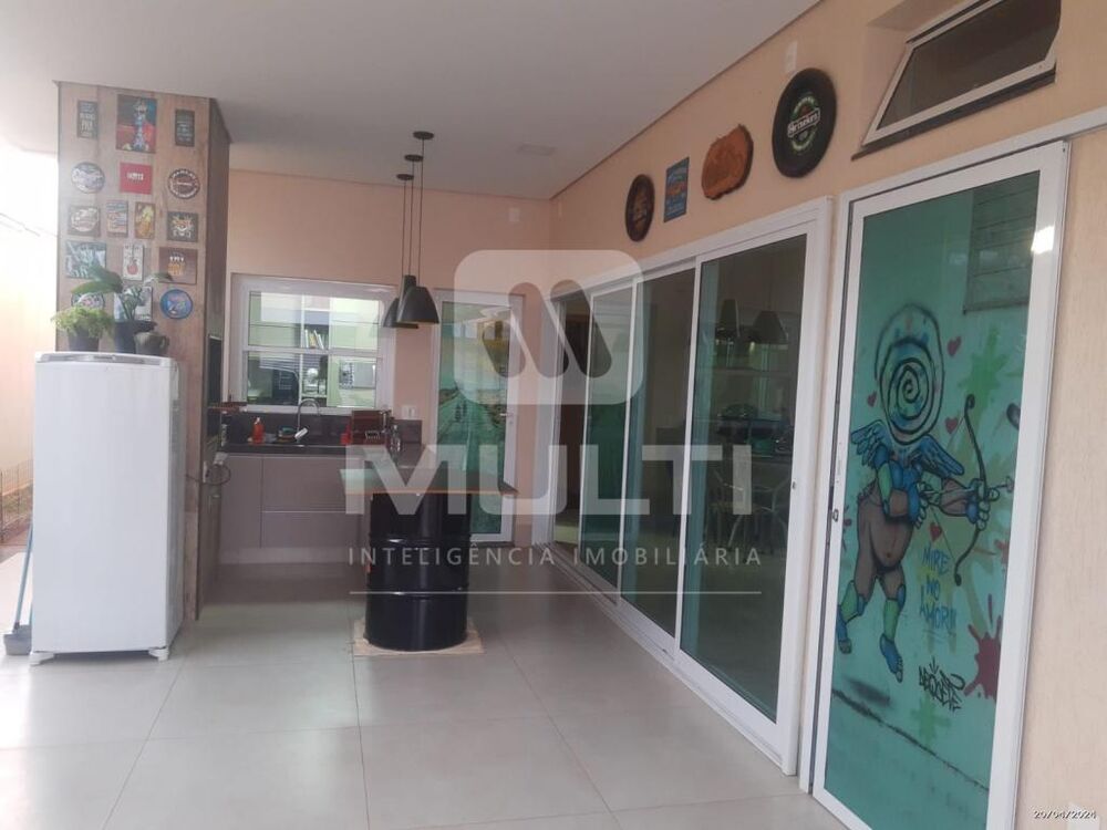 Casa, 4 quartos, 242 m² - Foto 10