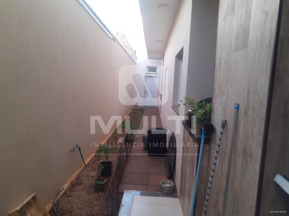 Casa, 4 quartos, 242 m² - Foto 6