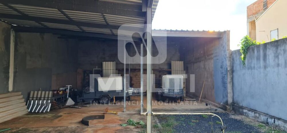 Casa, 1 quarto, 240 m² - Foto 2