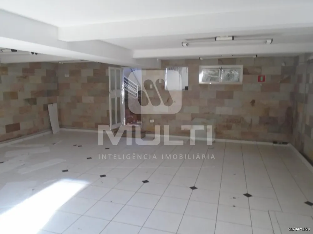 Casa, 1 quarto, 718 m² - Foto 1