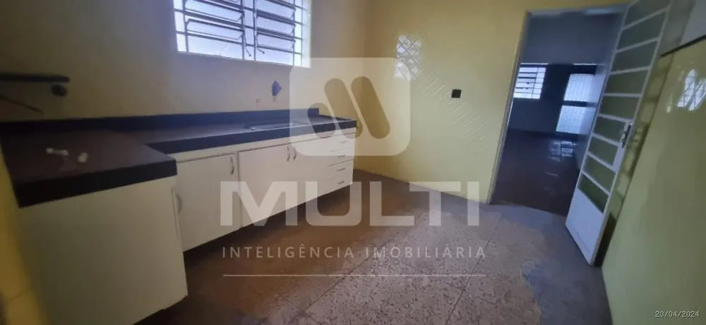 Casa, 4 quartos, 380 m² - Foto 2