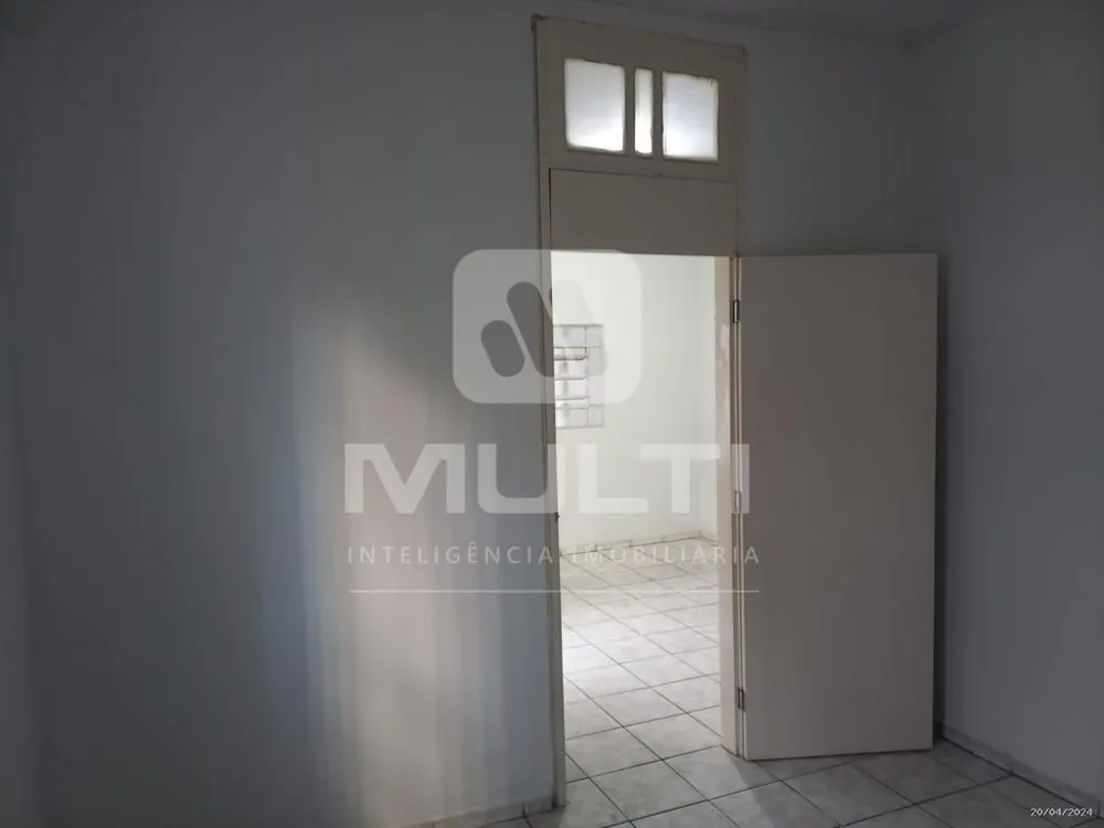 Casa, 3 quartos, 180 m² - Foto 3
