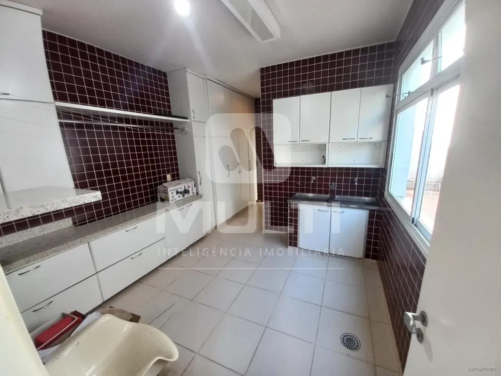 Casa, 4 quartos, 500 m² - Foto 11