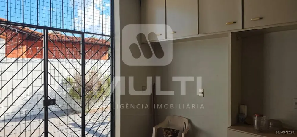 Casa, 4 quartos, 260 m² - Foto 4