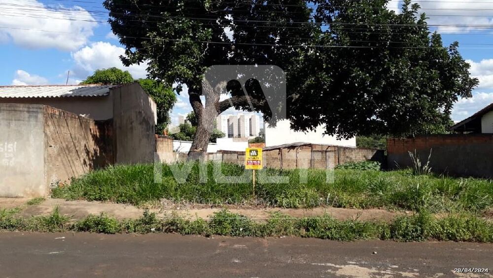 Terreno, 600 m² - Foto 1