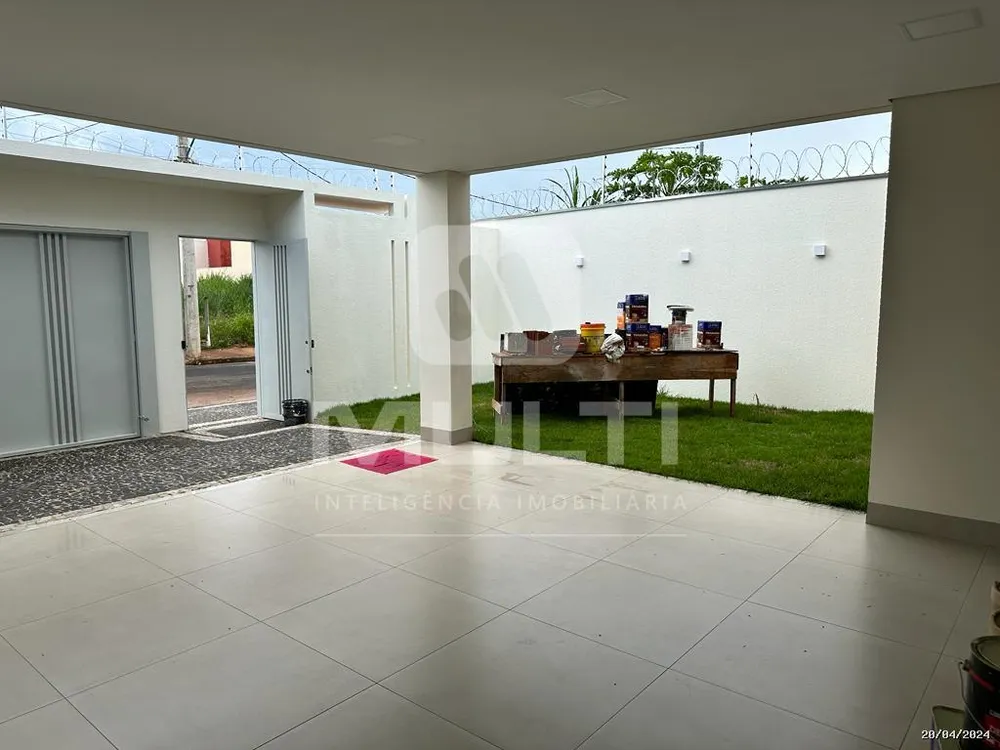 Casa, 3 quartos, 179 m² - Foto 2