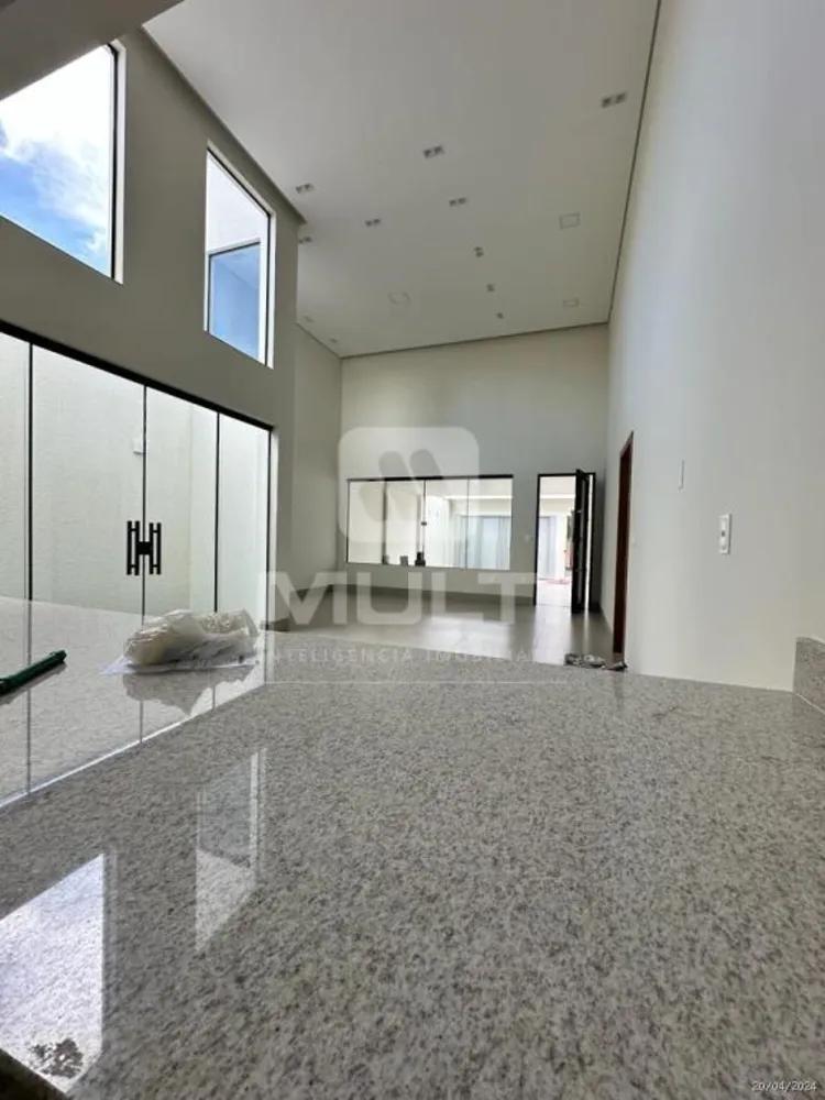 Casa, 3 quartos, 179 m² - Foto 3