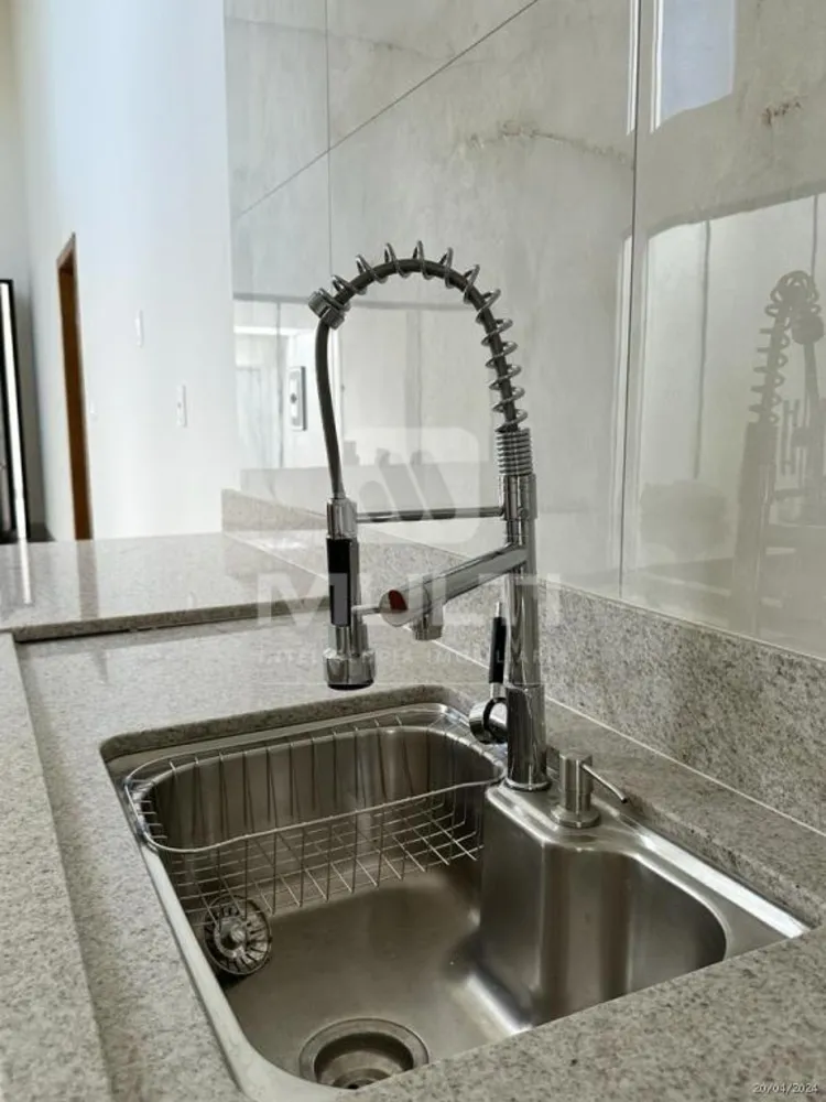 Casa, 3 quartos, 179 m² - Foto 4