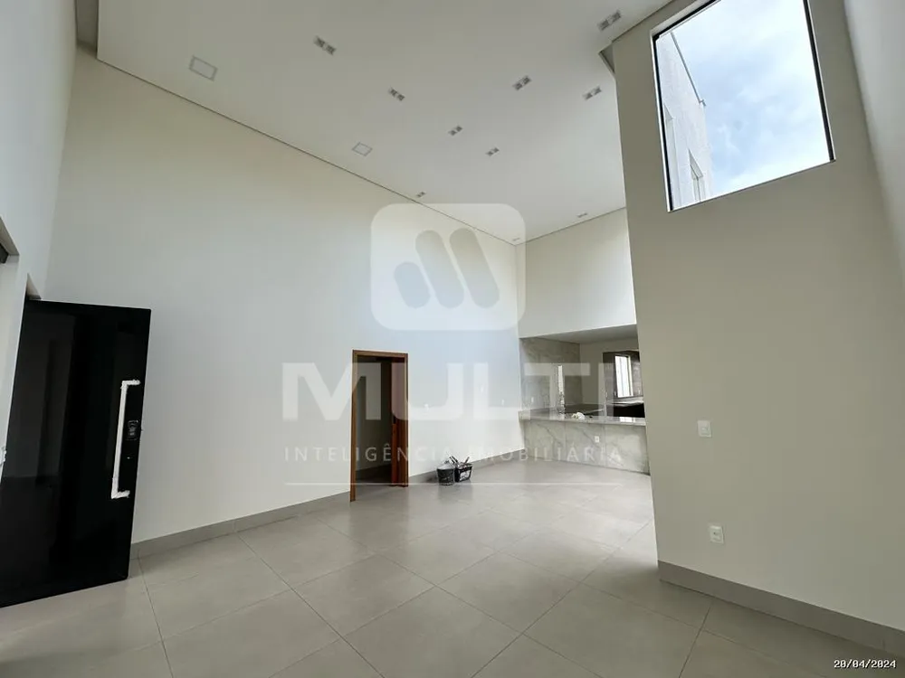 Casa, 3 quartos, 179 m² - Foto 2