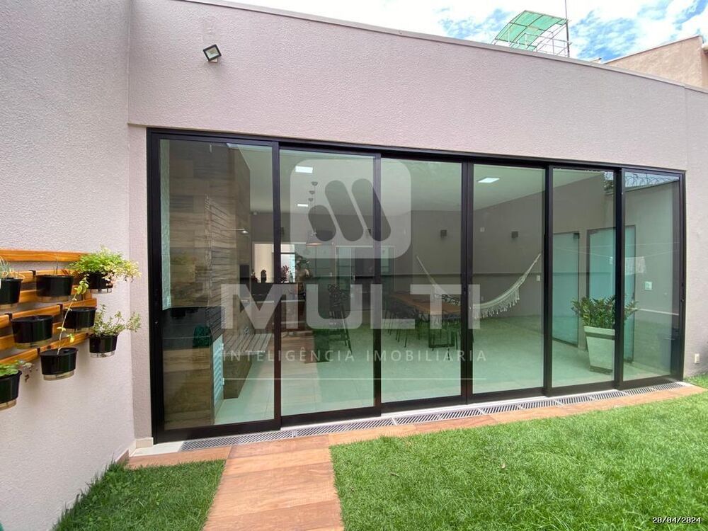 Casa, 3 quartos, 190 m² - Foto 13