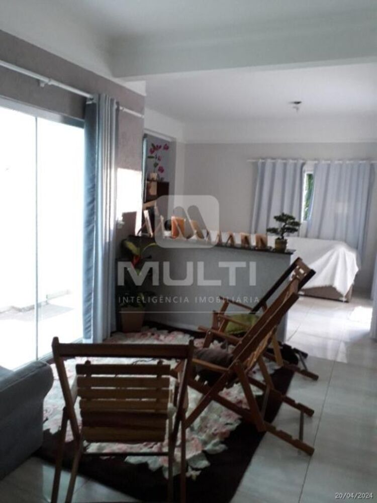 Casa, 3 quartos, 150 m² - Foto 3