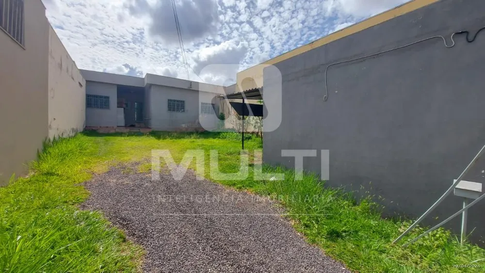 Casa, 1 quarto, 335 m² - Foto 1